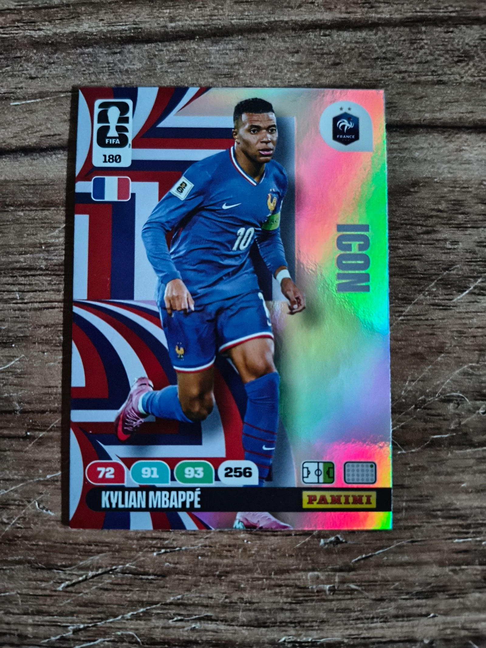 Carte de foot panini CDM Mbappé icon